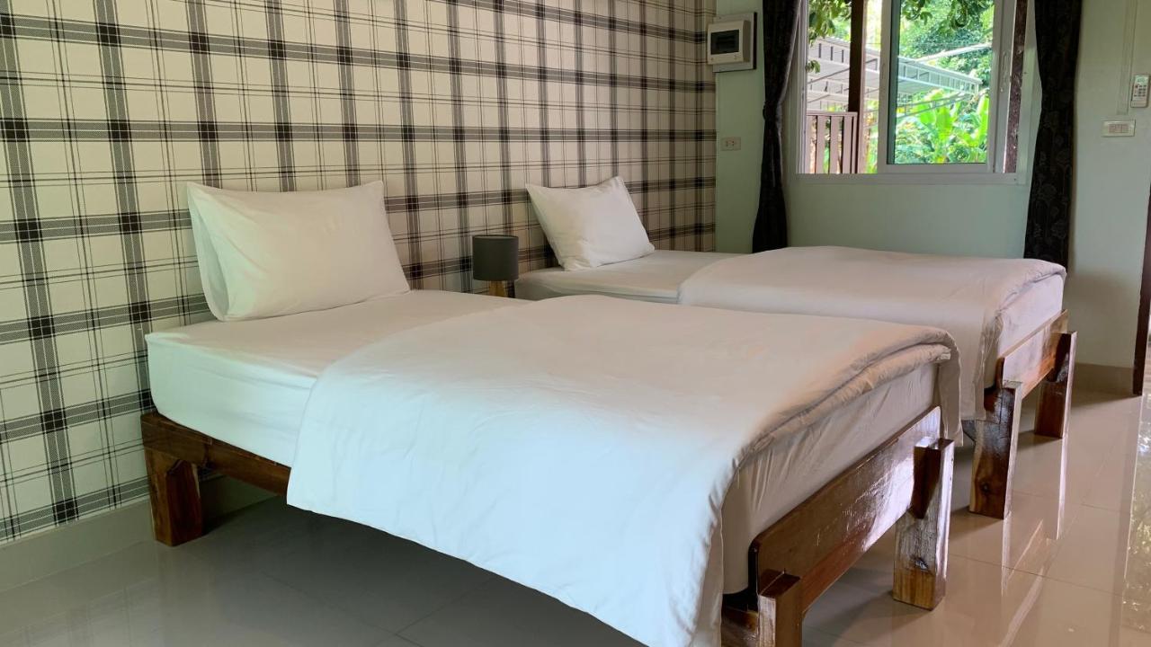 Naisang Hostel Chumphon Ngoại thất bức ảnh