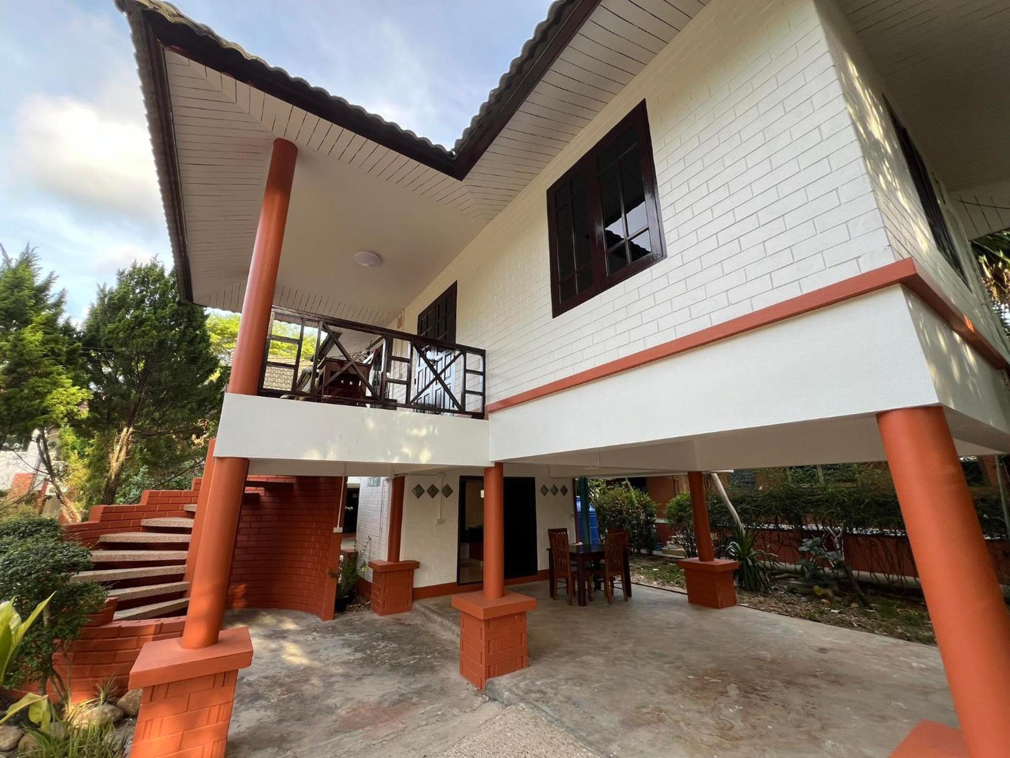 Naisang Hostel Chumphon Ngoại thất bức ảnh